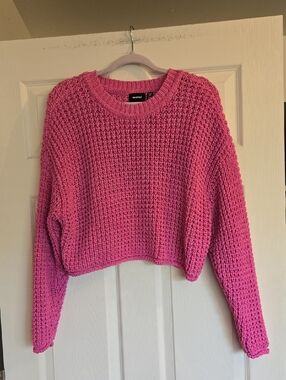 RD Style Hot Pink Waffle Knit Cropped Crew Sweater Medium
